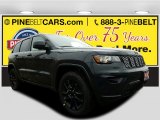 2017 Diamond Black Crystal Pearl Jeep Grand Cherokee Laredo 4x4 #118221272