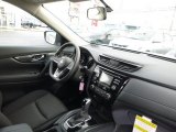 2017 Nissan Rogue S AWD Dashboard