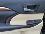 2017 Toyota Highlander Limited Door Panel