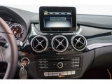 2017 Mercedes-Benz B 250e Controls