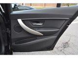 2017 BMW 3 Series 320i xDrive Sedan Door Panel