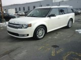 2014 Ford Flex SEL AWD Front 3/4 View