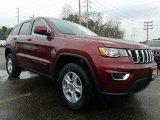 2017 Jeep Grand Cherokee Laredo 4x4