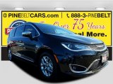 2017 Brilliant Black Crystal Pearl Chrysler Pacifica Limited #118602250