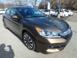 2017 Honda Accord Hybrid EX-L Sedan Front 3/4 View