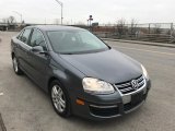 2007 Volkswagen Jetta 2.5 Sedan Front 3/4 View