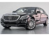 2017 Mercedes-Benz S Mercedes-Maybach S600 Sedan Front 3/4 View