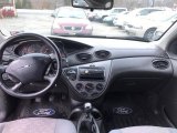 2001 Ford Focus ZX3 Coupe Dashboard