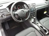 2017 Volkswagen Passat SE Sedan Titan Black Interior