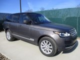 2017 Land Rover Range Rover HSE Front 3/4 View