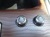 2017 Nissan Pathfinder Platinum 4x4 Controls