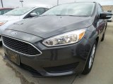 2017 Magnetic Ford Focus SE Sedan #119022926