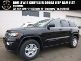 2017 Diamond Black Crystal Pearl Jeep Grand Cherokee Laredo 4x4 #119090567