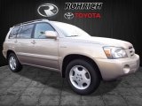 Sonora Gold Pearl Toyota Highlander in 2005