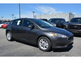 2017 Ford Focus SE Hatch Front 3/4 View