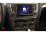 2016 Volkswagen Golf 4 Door 1.8T S Controls