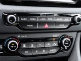 2017 Kia Niro EX Hybrid Controls