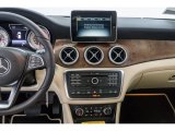 2017 Mercedes-Benz GLA 250 4Matic Dashboard