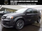 2017 Black Onyx Dodge Grand Caravan SE Plus #119604316