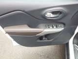 2017 Jeep Cherokee Limited 4x4 Door Panel