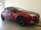 2016 Ruby Red Ford Focus SE Hatch #119771652
