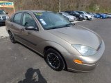 2003 Ford Focus LX Sedan Front 3/4 View