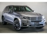 2017 BMW X5 sDrive35i Front 3/4 View
