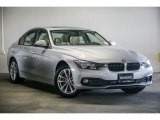 2017 BMW 3 Series 320i Sedan Front 3/4 View