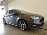 2017 Magnetic Ford Focus ST Hatch #120125665