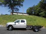 2017 Bright Silver Metallic Ram 3500 Tradesman Crew Cab 4x4 Chassis #120377311