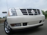 2011 White Diamond Tricoat Cadillac Escalade EXT Luxury AWD #120399344
