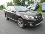 2017 Subaru Outback 2.5i Touring Front 3/4 View