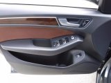 2017 Audi Q5 2.0 TFSI Premium quattro Door Panel