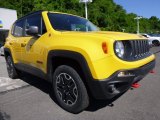 2017 Jeep Renegade Trailhawk 4x4 Front 3/4 View