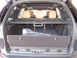 2017 Land Rover Discovery HSE Trunk