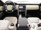 2017 Land Rover Discovery HSE Dashboard