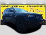 2017 Diamond Black Crystal Pearl Jeep Grand Cherokee Laredo 4x4 #121249120