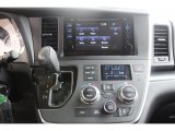2017 Toyota Sienna SE Controls
