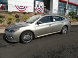 2018 Toyota Avalon Limited Front 3/4 View