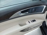 2017 Lincoln MKZ Reserve Door Panel