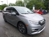 2018 Honda Odyssey Elite Front 3/4 View