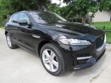 2018 Jaguar F-PACE 25t AWD R-Sport Front 3/4 View