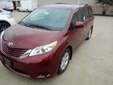 2017 Salsa Red Pearl Toyota Sienna LE #121652364