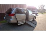 2007 Silver Shadow Pearl Toyota Sienna LE #121946097