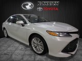 2018 Wind Chill Pearl Toyota Camry XLE #122153856