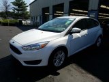 2015 Oxford White Ford Focus SE Hatchback #122498865