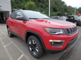 2018 Jeep Compass Trailhawk 4x4 Front 3/4 View