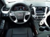 2017 GMC Yukon XL SLT 4WD Dashboard