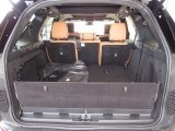 2017 Land Rover Discovery HSE Luxury Trunk