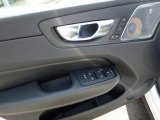2018 Volvo XC60 T8 eAWD Plug-in Hybrid Door Panel
